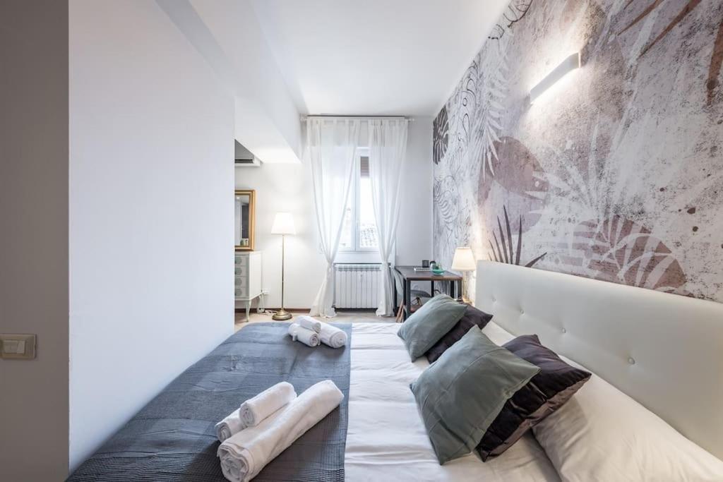 Sotto Le Due Torri 5* Daire Bolonya Dış mekan fotoğraf