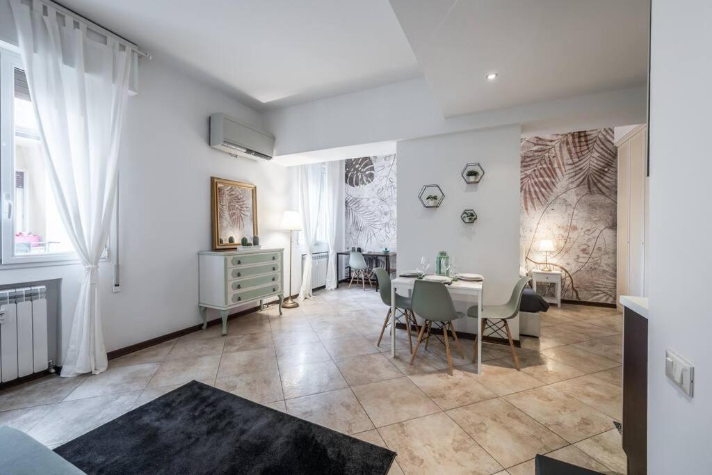 Sotto Le Due Torri 5* Daire Bolonya Dış mekan fotoğraf